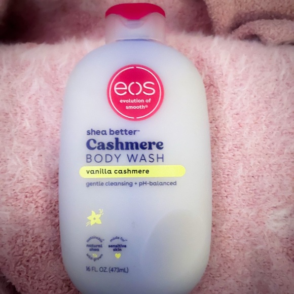 eos Other - EOS Vanilla Cashmere Body Wash